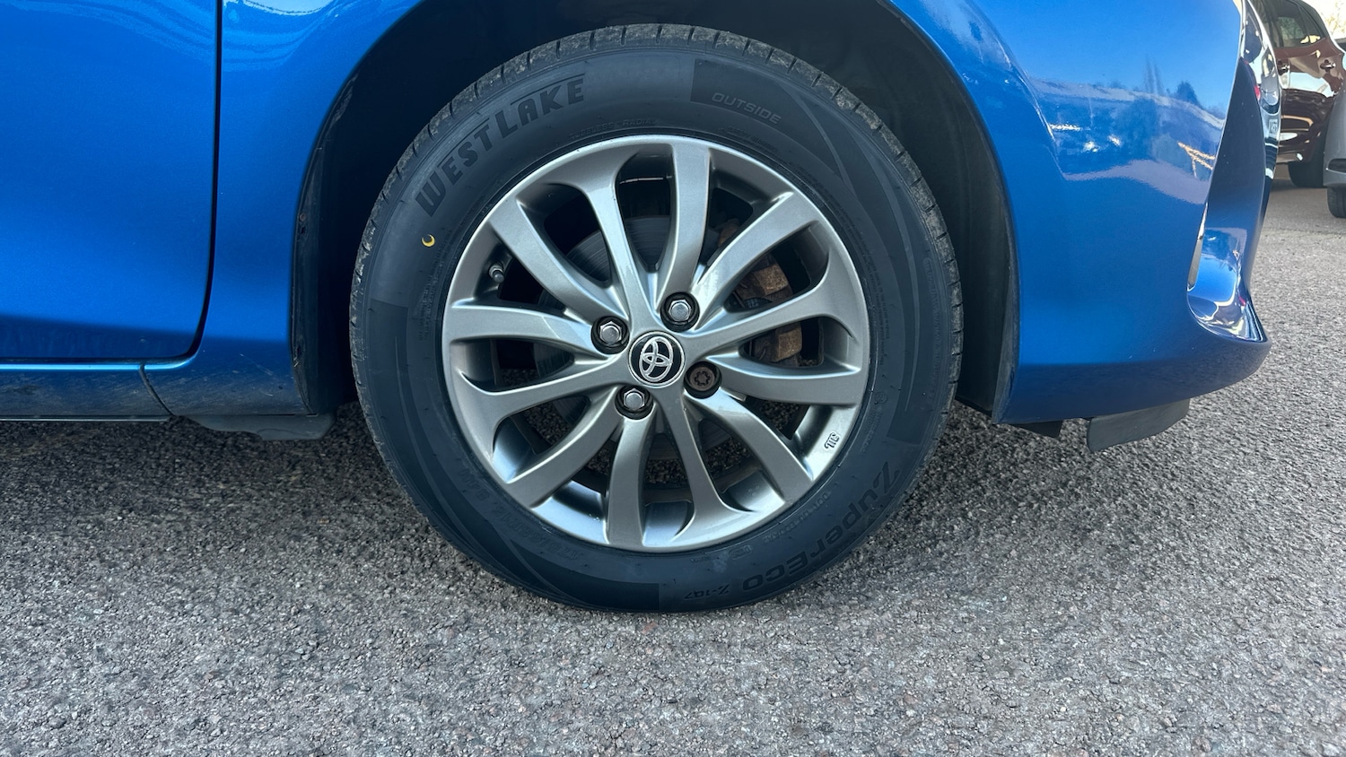 Used Toyota Yaris 2017 for sale - 77975748: Photo 42