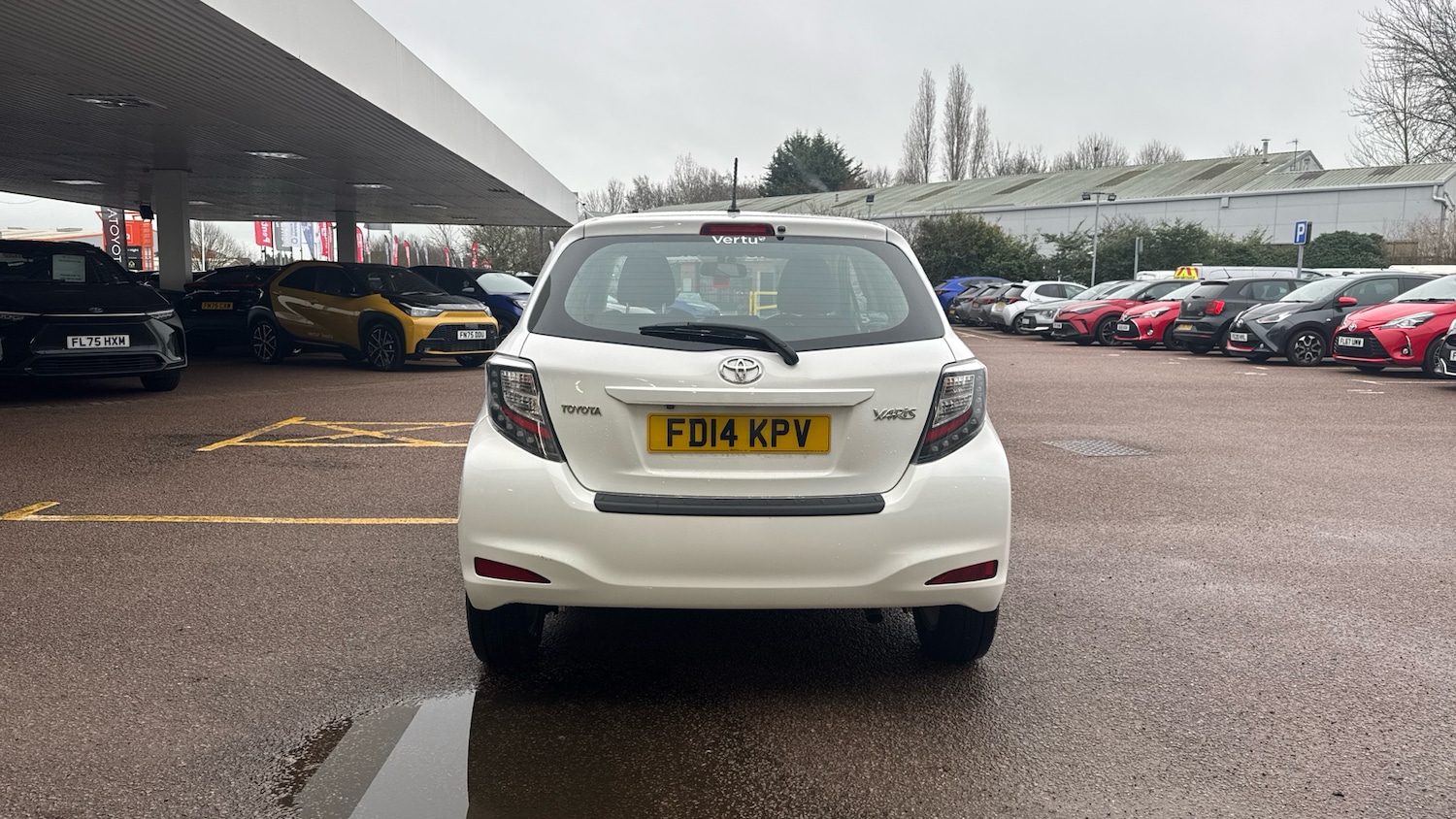 Used Toyota Yaris 2014 for sale - 77023360: Photo 19