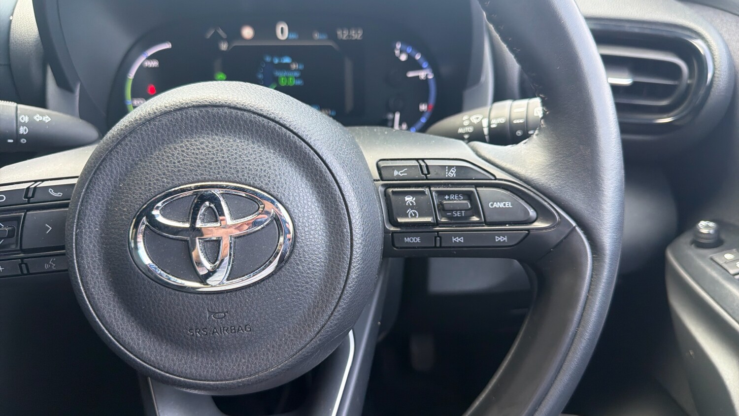 Used Toyota Yaris Cross 2023 for sale - 78020665: Photo 27