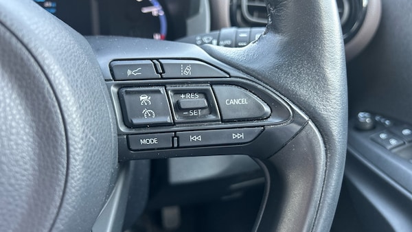 Used Toyota Yaris Cross 2023 for sale - 75545402: Photo 37