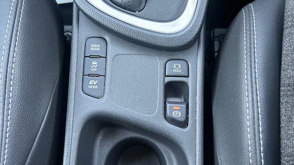 Used Toyota Yaris Cross 2023 for sale - 75545402: Photo 40