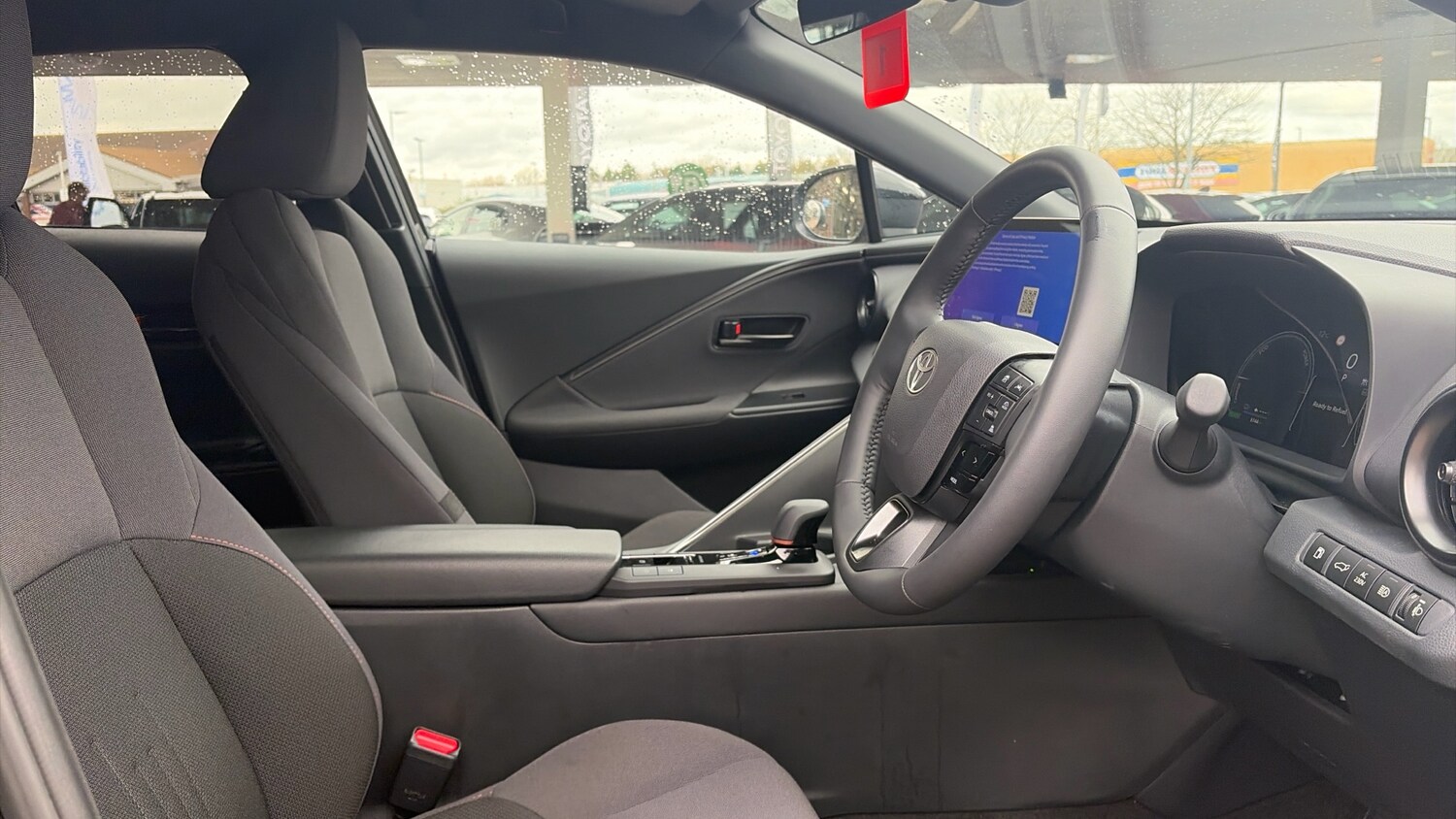 Used Toyota C-HR 2024 for sale - 77715258: Photo 11