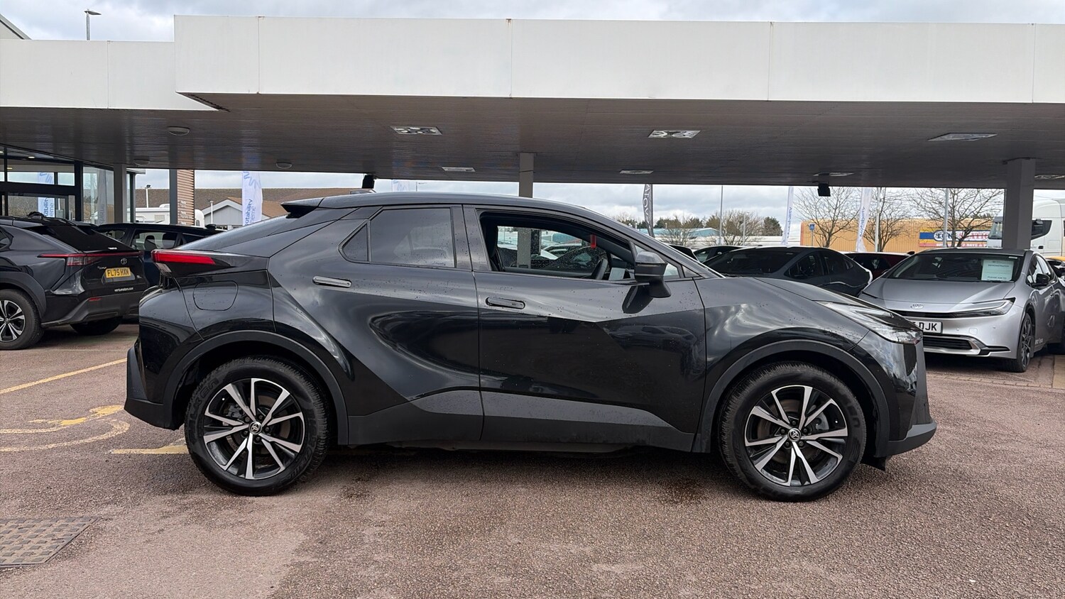 Used Toyota C-HR 2024 for sale - 77715258: Photo 16