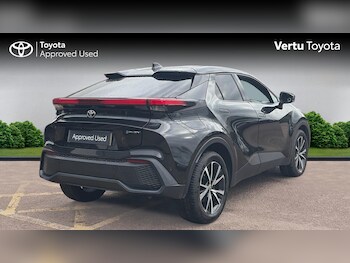 Used Toyota C-HR 2024 for sale - 77715258: Photo