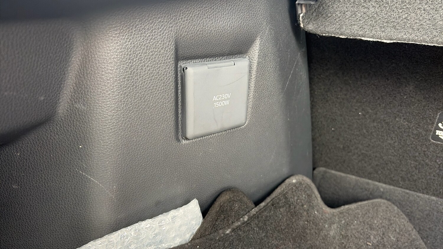 Used Toyota C-HR 2024 for sale - 77715258: Photo 31