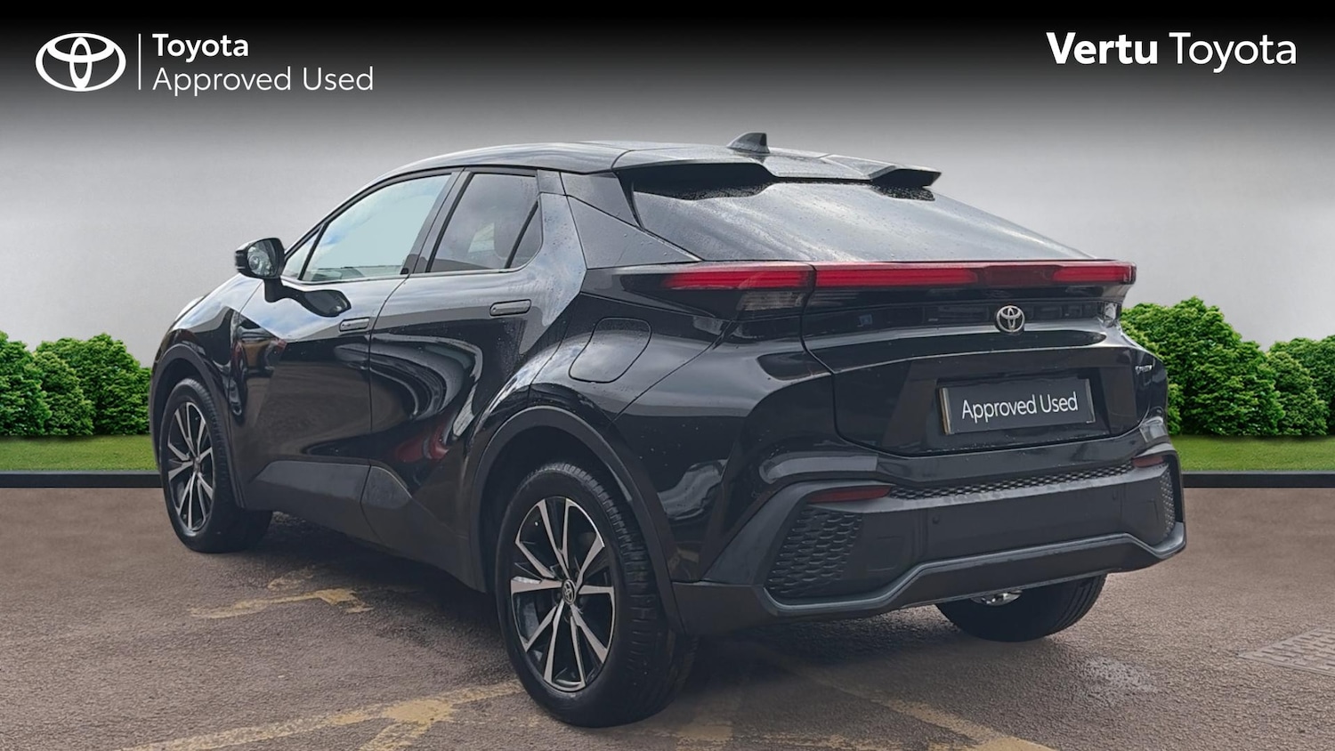 Used Toyota C-HR 2024 for sale - 77715258: Photo 4