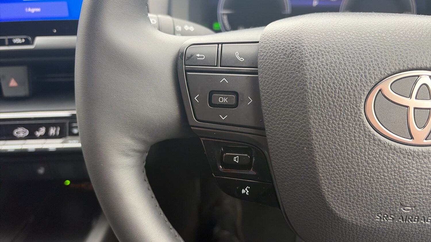 Used Toyota C-HR 2024 for sale - 77715258: Photo 46