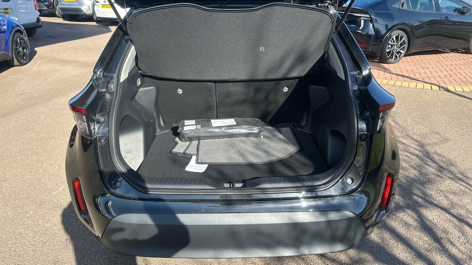 Used Toyota Yaris Cross 2025 for sale - 77968497: Photo 14