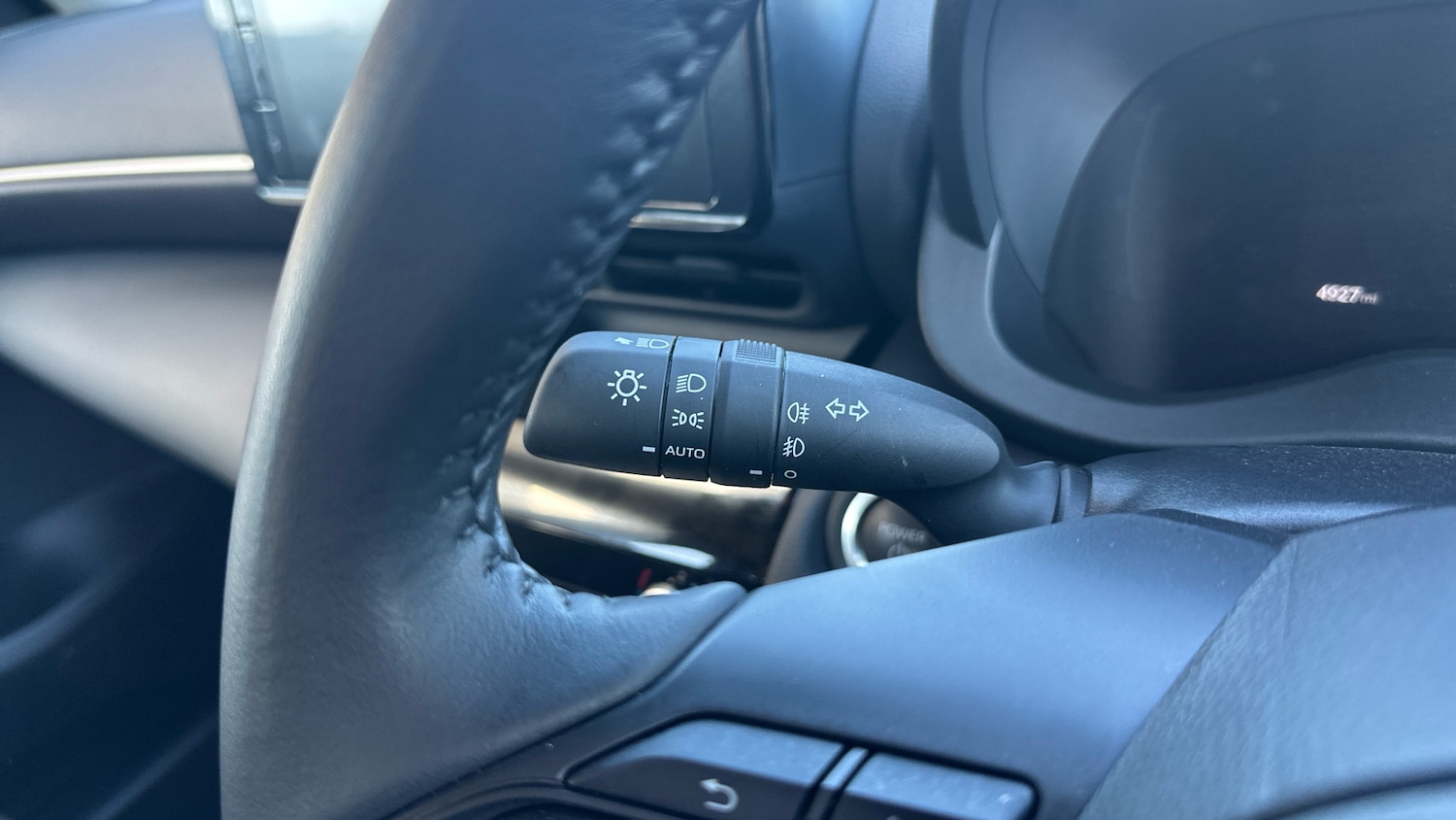 Used Toyota Yaris Cross 2025 for sale - 77968497: Photo 29