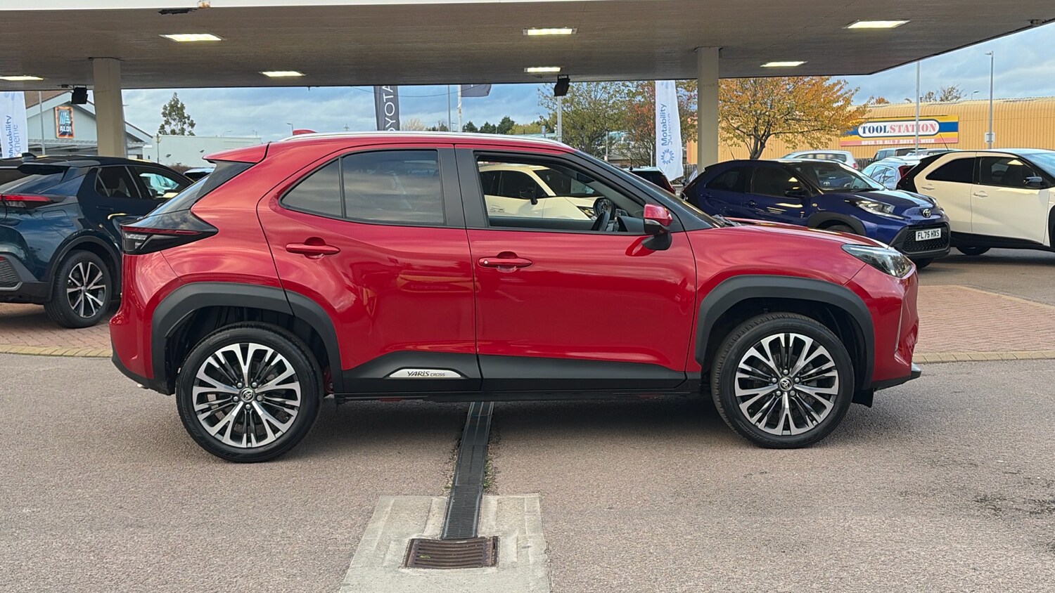 Used Toyota Yaris Cross 2022 for sale - 76198097: Photo 16