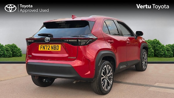 Used Toyota Yaris Cross 2022 for sale - 76198097: Photo 2