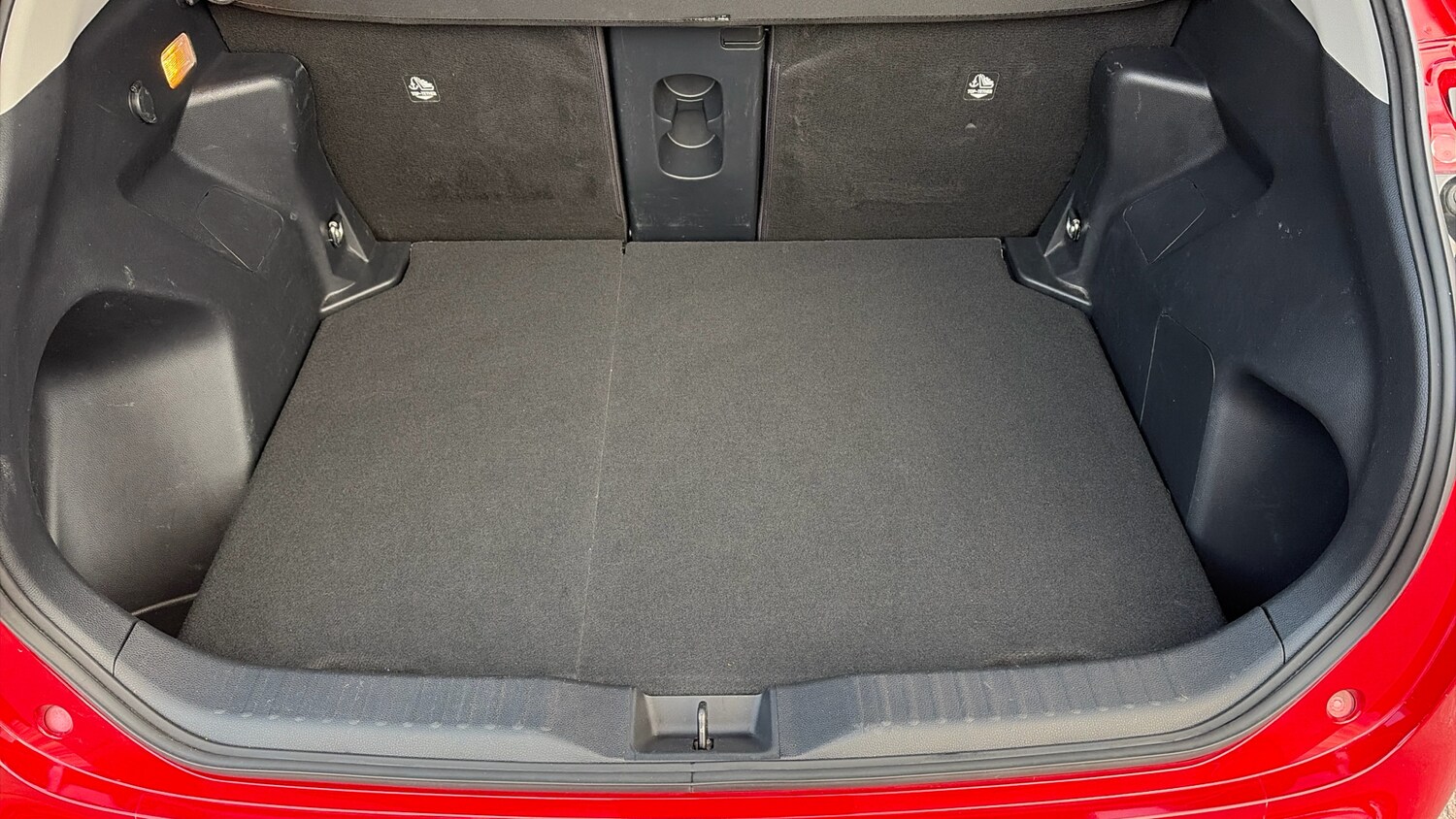 Used Toyota Yaris Cross 2022 for sale - 76198097: Photo 31