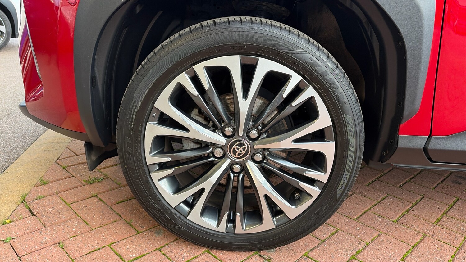 Used Toyota Yaris Cross 2022 for sale - 76198097: Photo 38