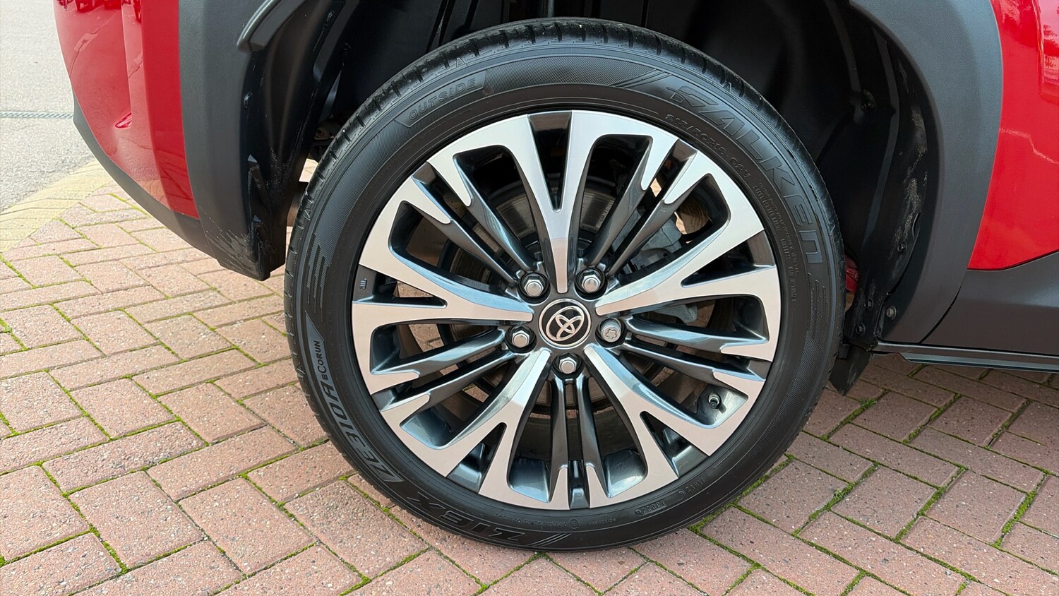 Used Toyota Yaris Cross 2022 for sale - 76198097: Photo 40