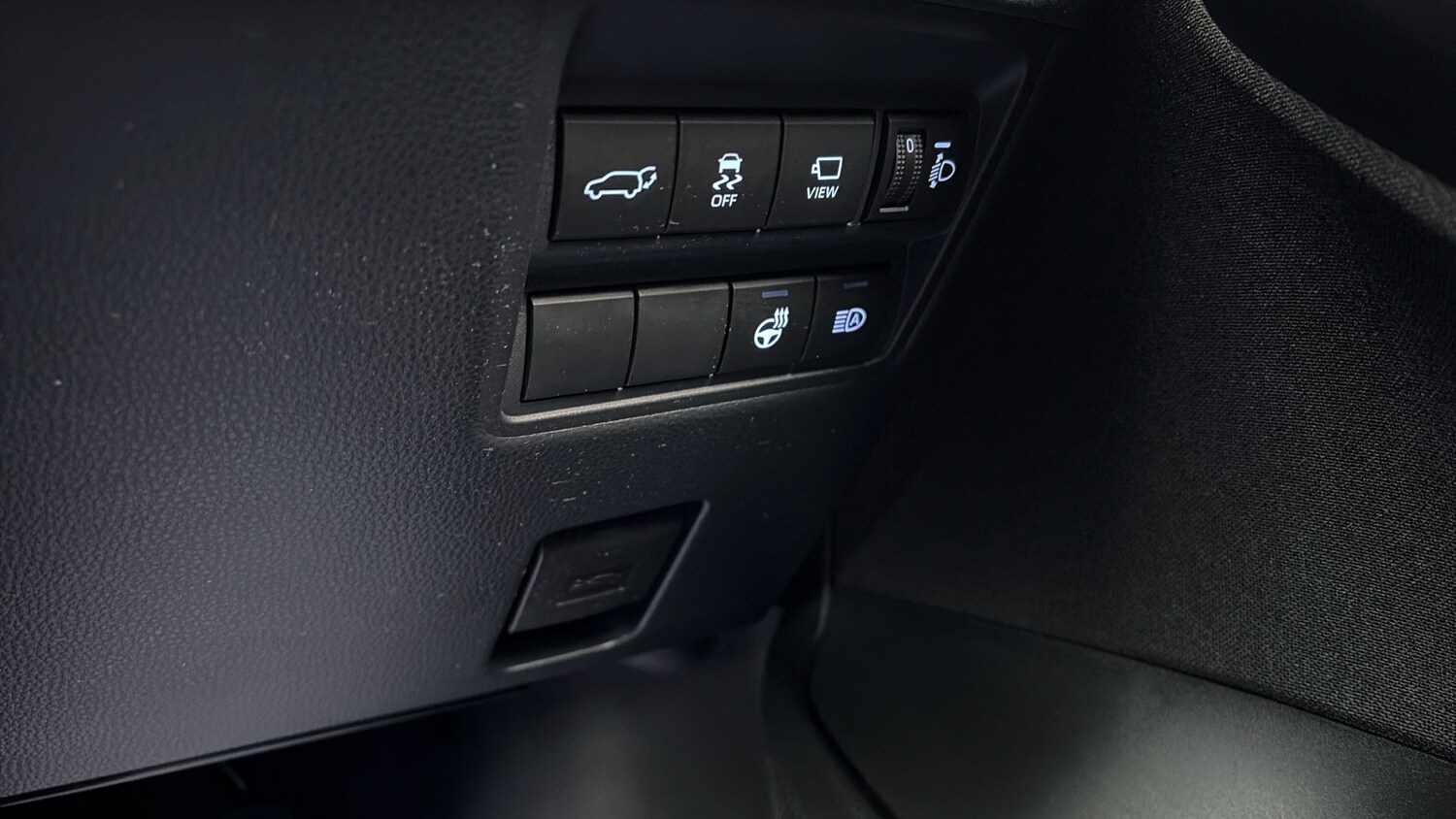 Used Toyota Yaris Cross 2022 for sale - 76198097: Photo 47