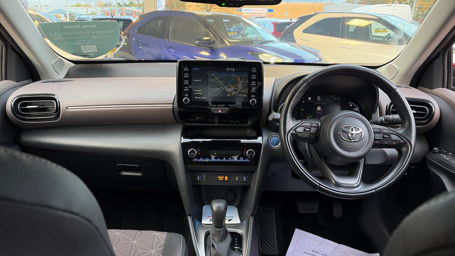 Used Toyota Yaris Cross 2022 for sale - 76198097: Photo 5