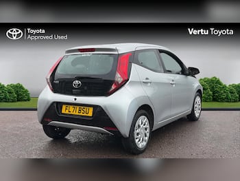 Used Toyota AYGO 2021 for sale - 79736014: Photo