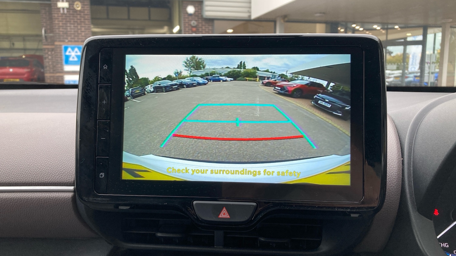 Used Toyota Yaris Cross 2023 for sale - 76818758: Photo 24