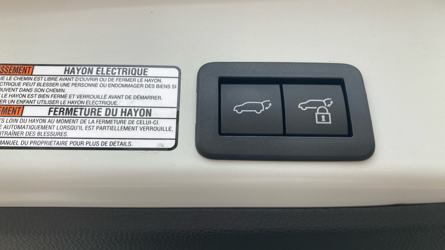 Used Toyota Yaris Cross 2023 for sale - 76818758: Photo 26