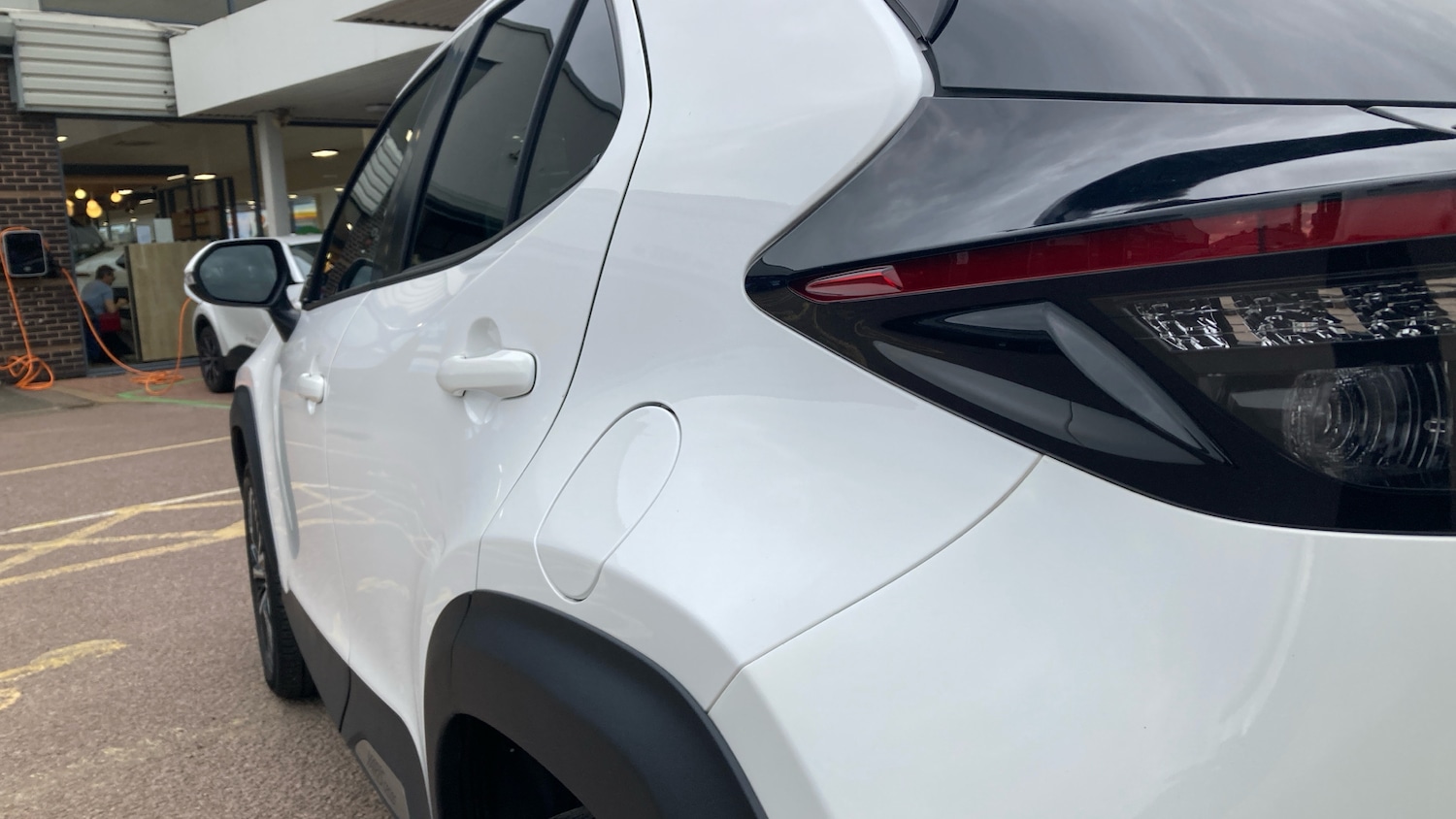 Used Toyota Yaris Cross 2023 for sale - 76818758: Photo 28