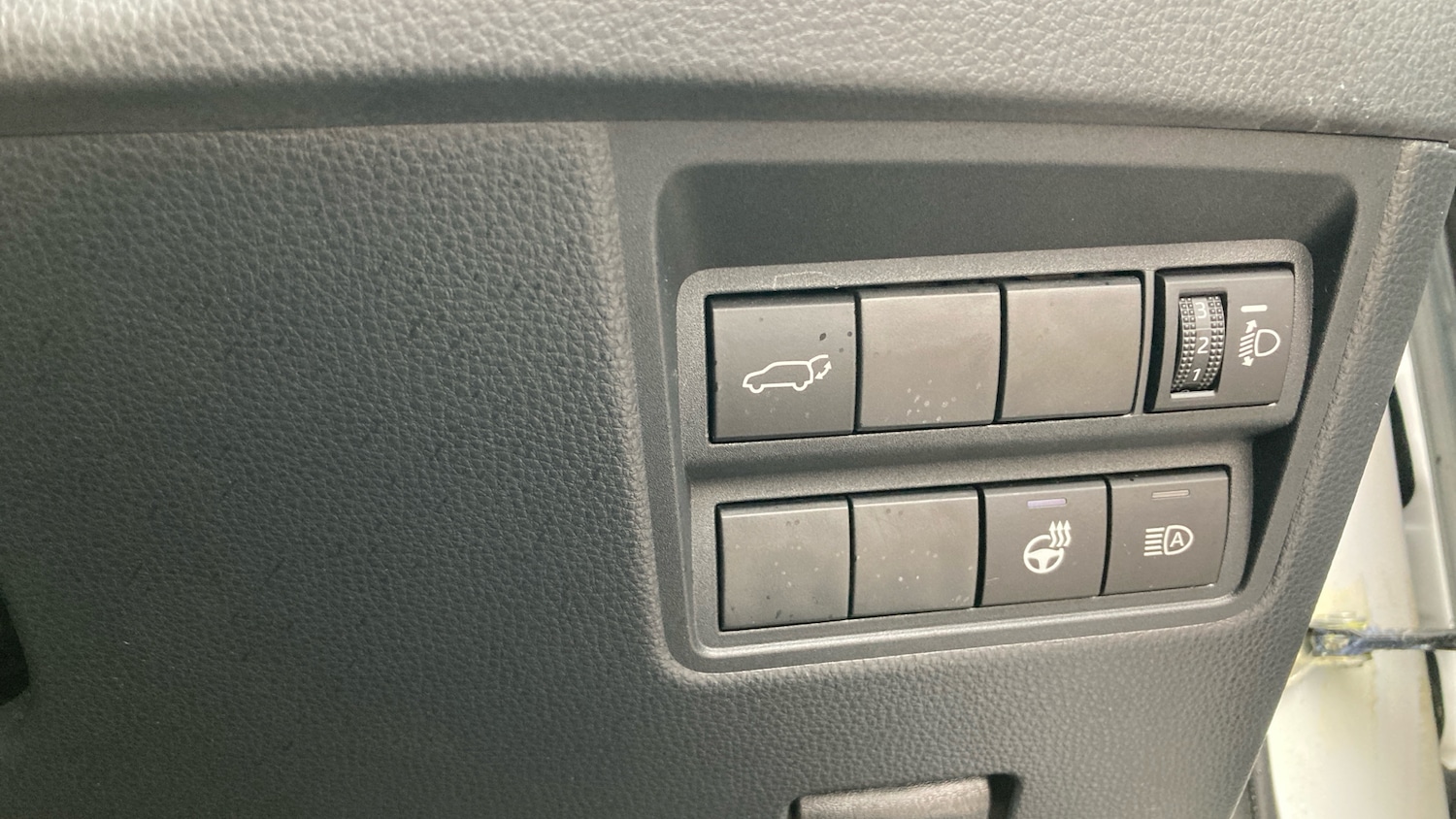 Used Toyota Yaris Cross 2023 for sale - 76818758: Photo 34