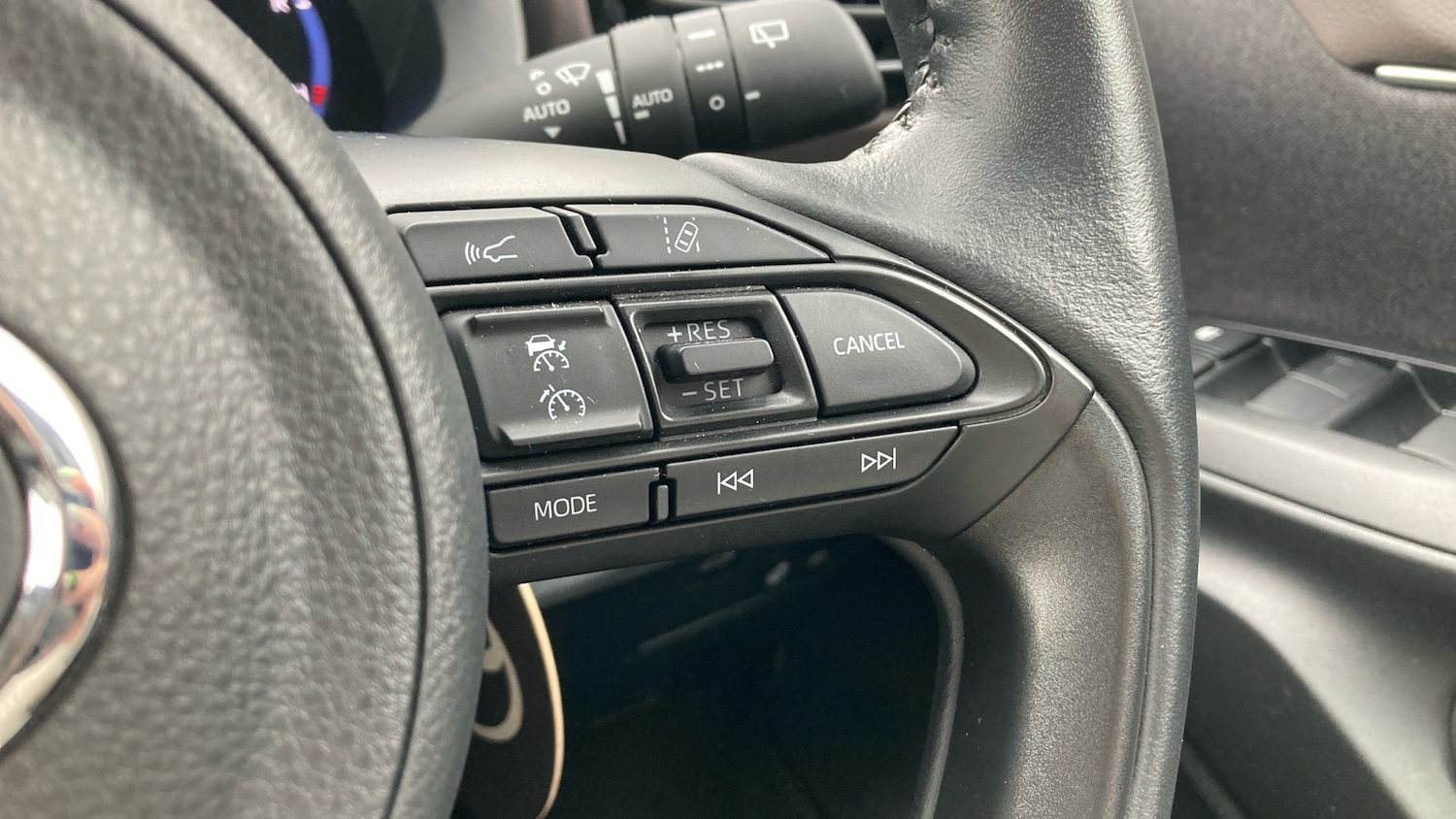 Used Toyota Yaris Cross 2023 for sale - 76818758: Photo 37