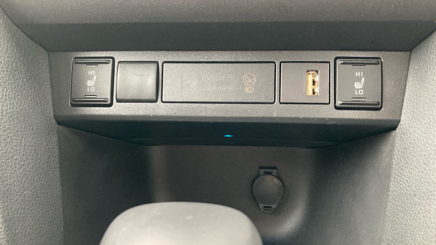 Used Toyota Yaris Cross 2023 for sale - 76818758: Photo 39