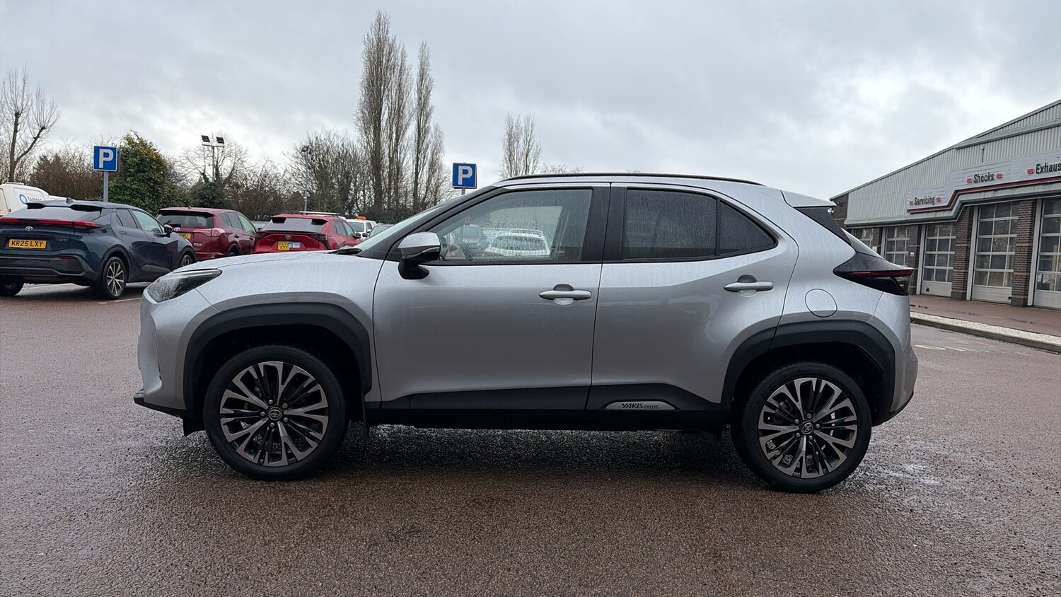 Used Toyota Yaris Cross 2024 for sale - 77590250: Photo 17