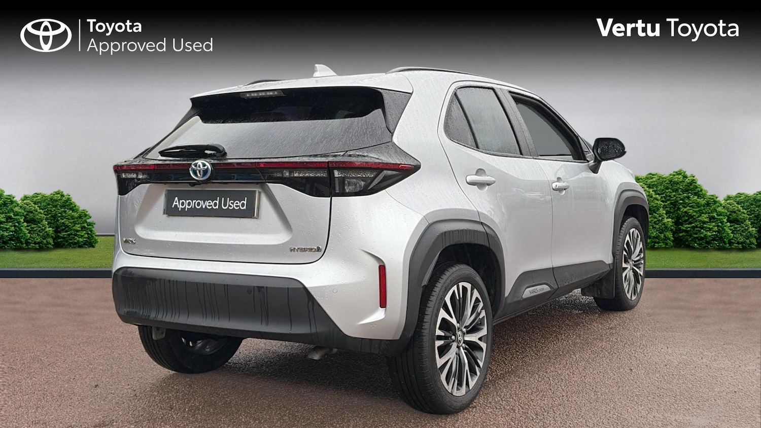 Used Toyota Yaris Cross 2024 for sale - 77590250: Photo 2