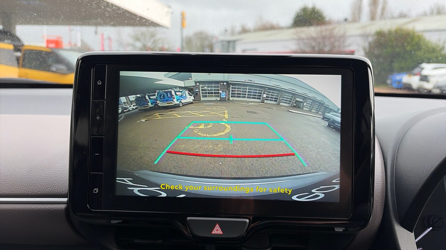 Used Toyota Yaris Cross 2024 for sale - 77590250: Photo 30