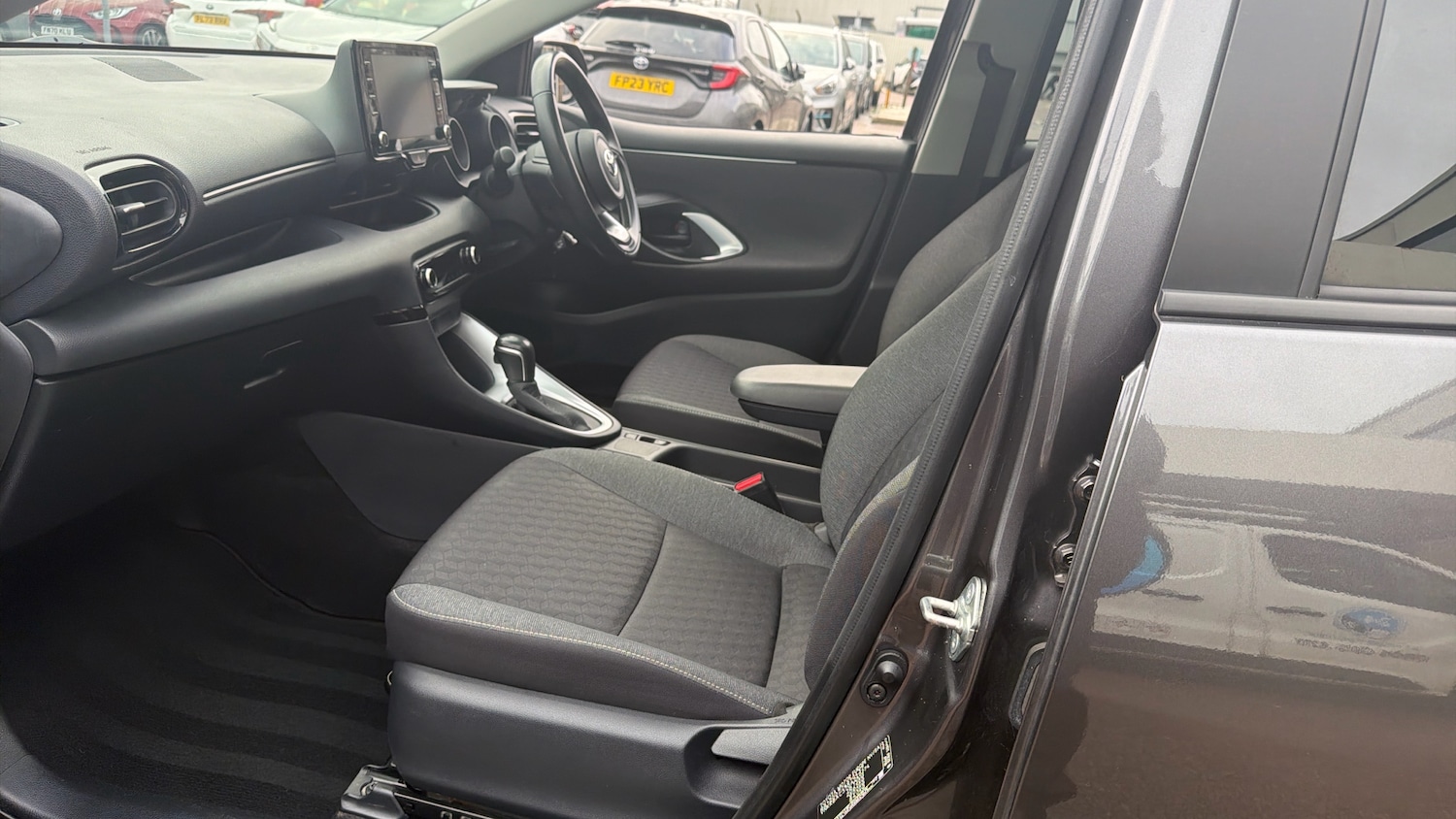 Used Toyota Yaris 2022 for sale - 77581965: Photo 10