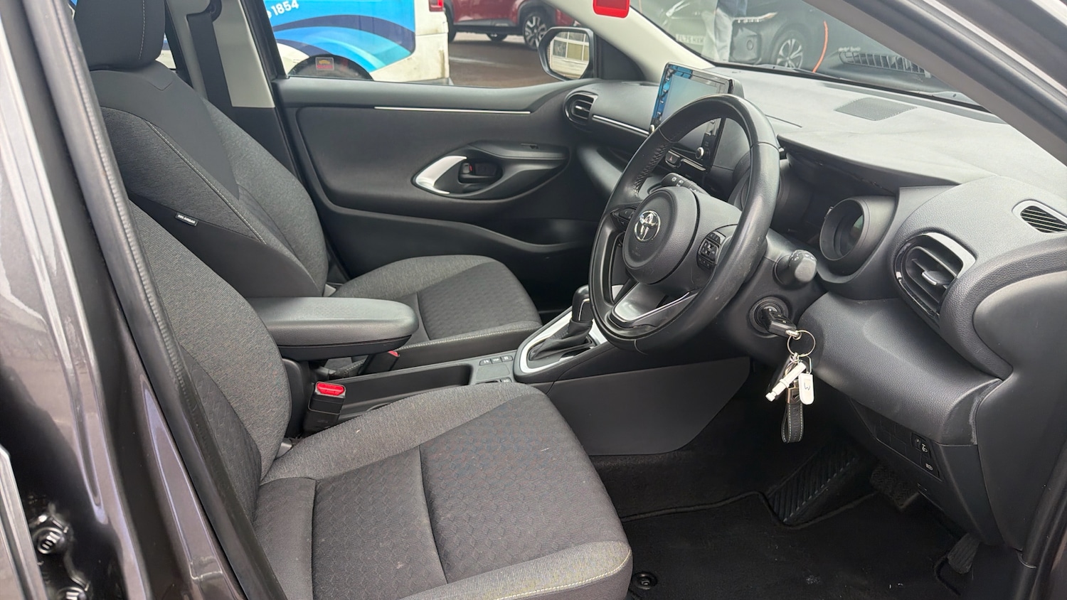 Used Toyota Yaris 2022 for sale - 77581965: Photo 11