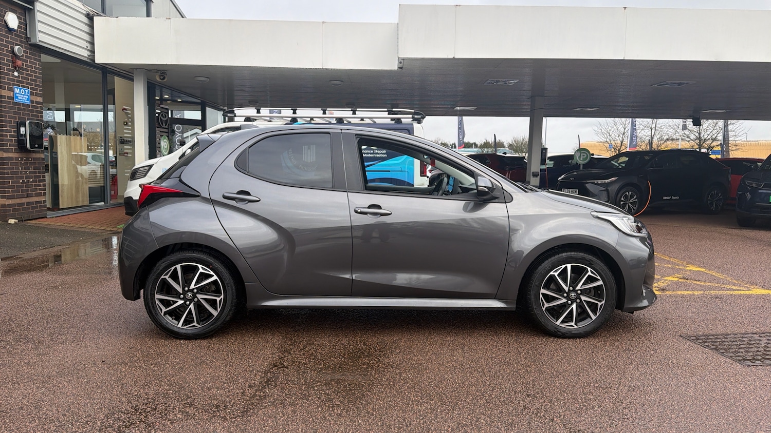 Used Toyota Yaris 2022 for sale - 77581965: Photo 16