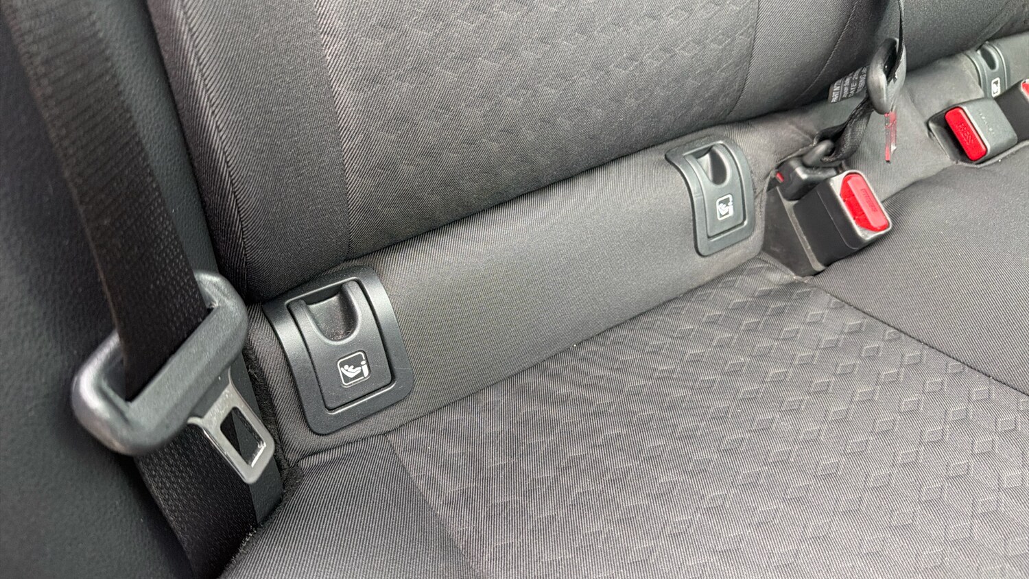 Used Toyota Yaris 2022 for sale - 77581965: Photo 40