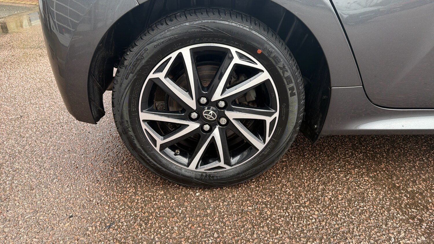 Used Toyota Yaris 2022 for sale - 77581965: Photo 55