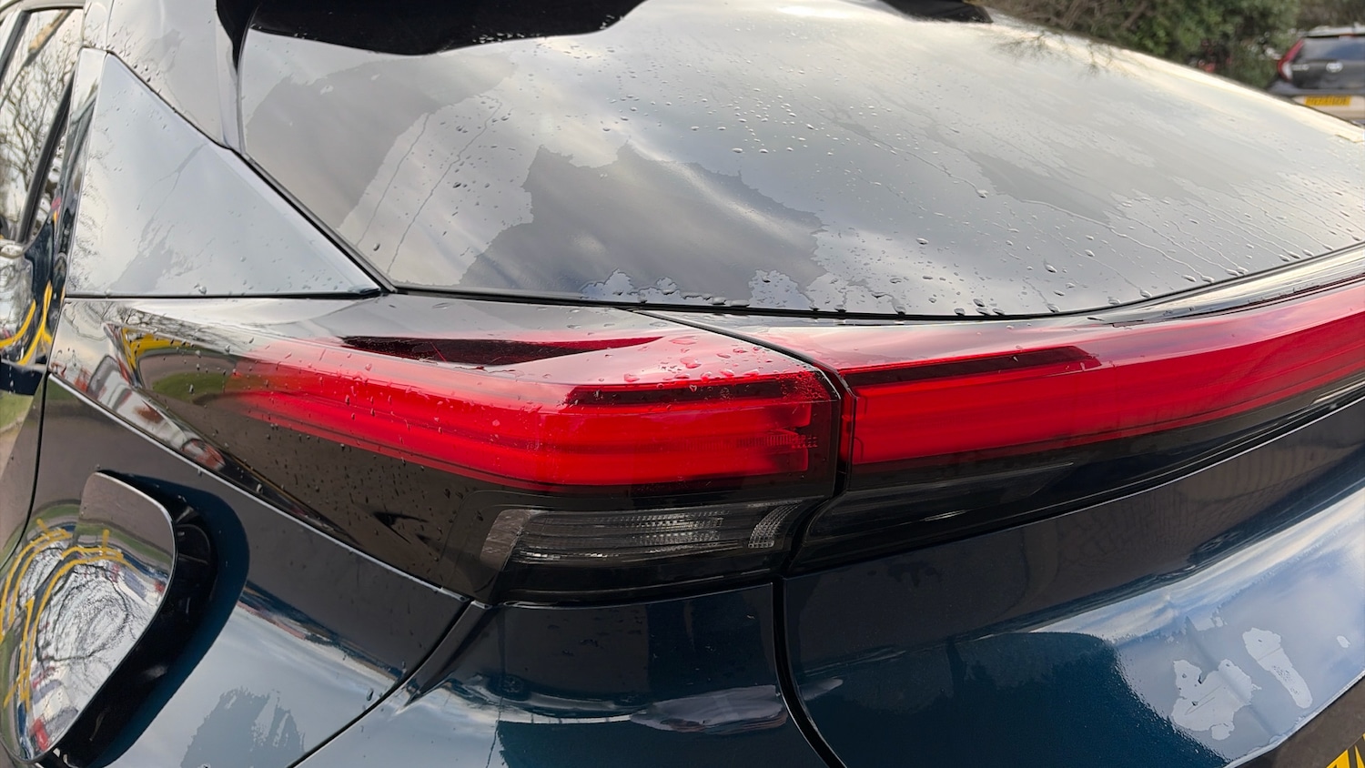 Used Toyota C-HR 2025 for sale - 77763357: Photo 24