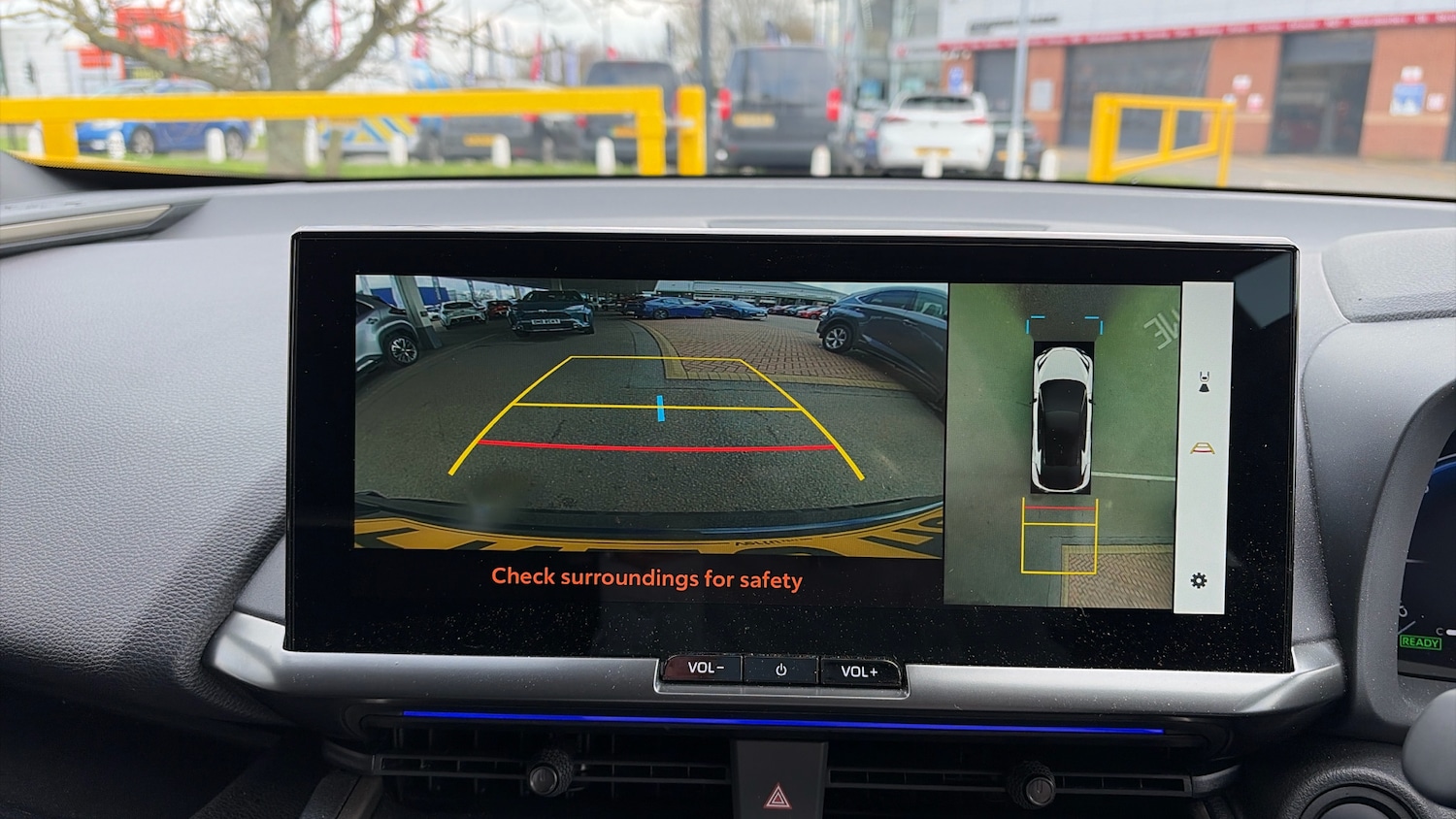 Used Toyota C-HR 2025 for sale - 77763357: Photo 30