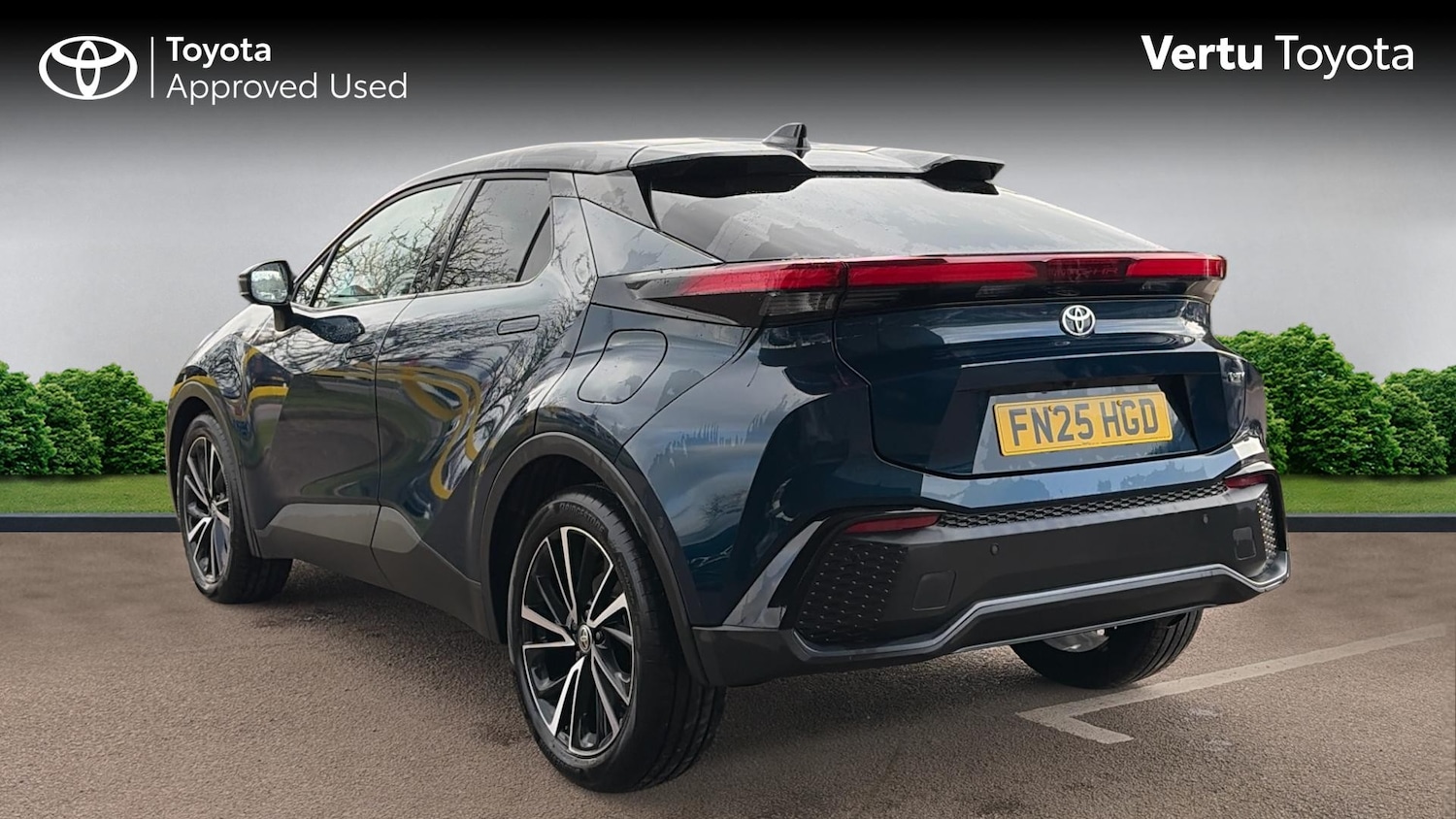 Used Toyota C-HR 2025 for sale - 77763357: Photo 4