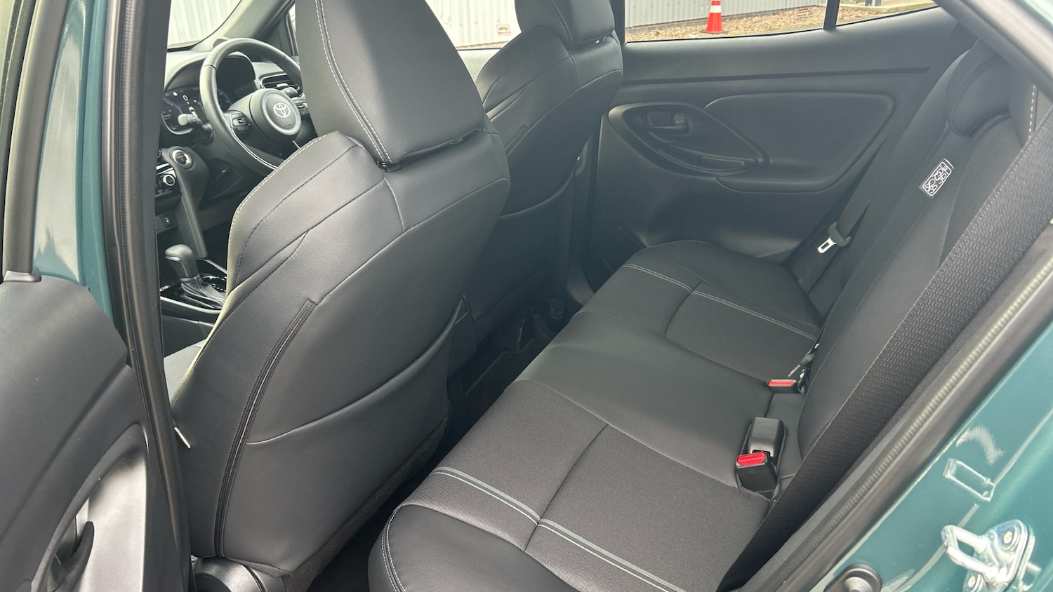 Used Toyota Yaris Cross 2025 for sale - 76603259: Photo 13