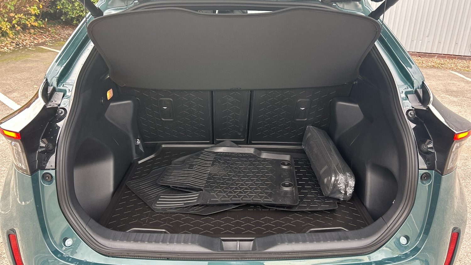 Used Toyota Yaris Cross 2025 for sale - 76603259: Photo 14