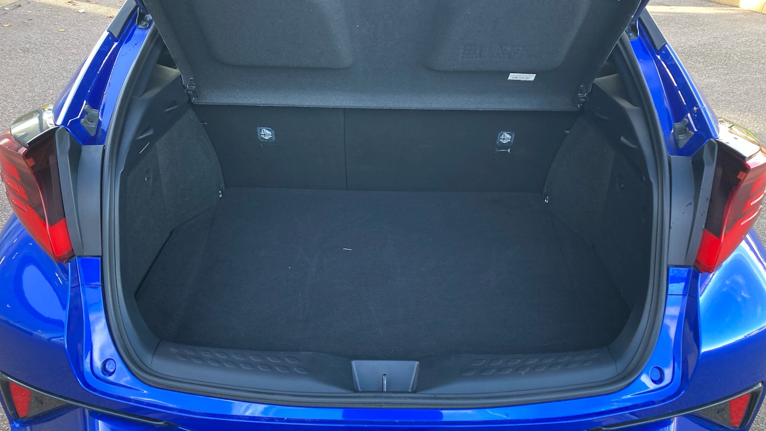 Used Toyota C-HR 2022 for sale - 76541751: Photo 14