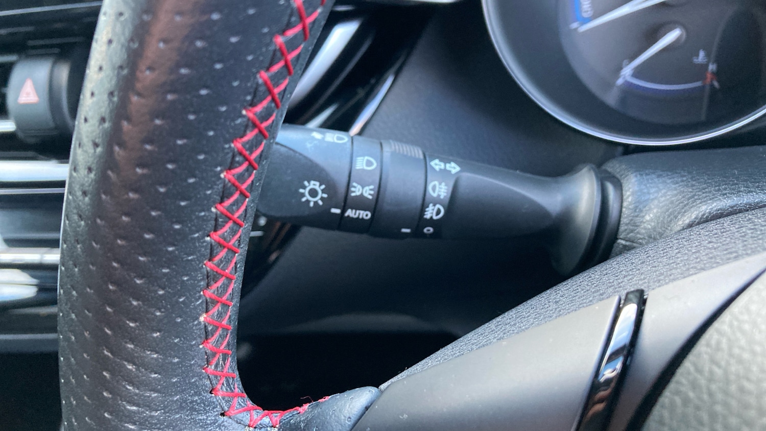 Used Toyota C-HR 2022 for sale - 76541751: Photo 36