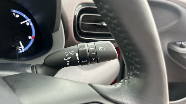 Used Toyota Yaris Cross 2023 for sale - 75760675: Photo 30