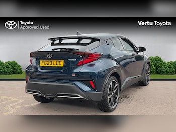 Used Toyota C-HR 2023 for sale - 78109272: Photo