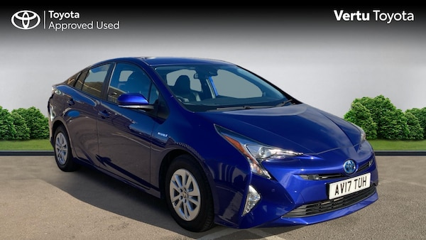 Used Toyota Prius 2017 for sale - 76311334: Photo 1