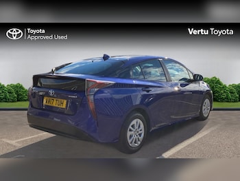 Used Toyota Prius 2017 for sale - 76311334: Photo