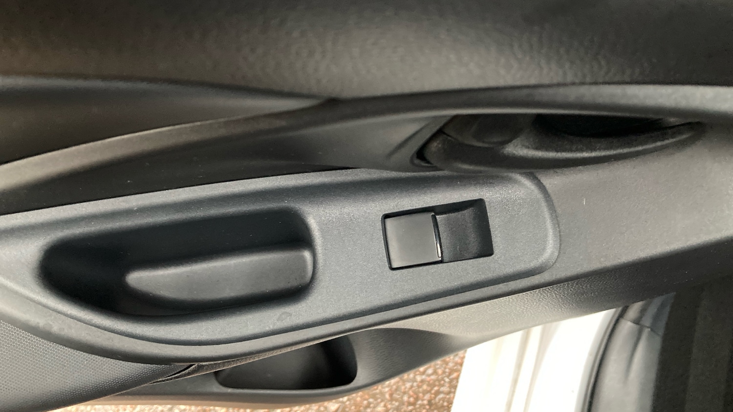 Used Toyota Yaris 2025 for sale - 76945779: Photo 29