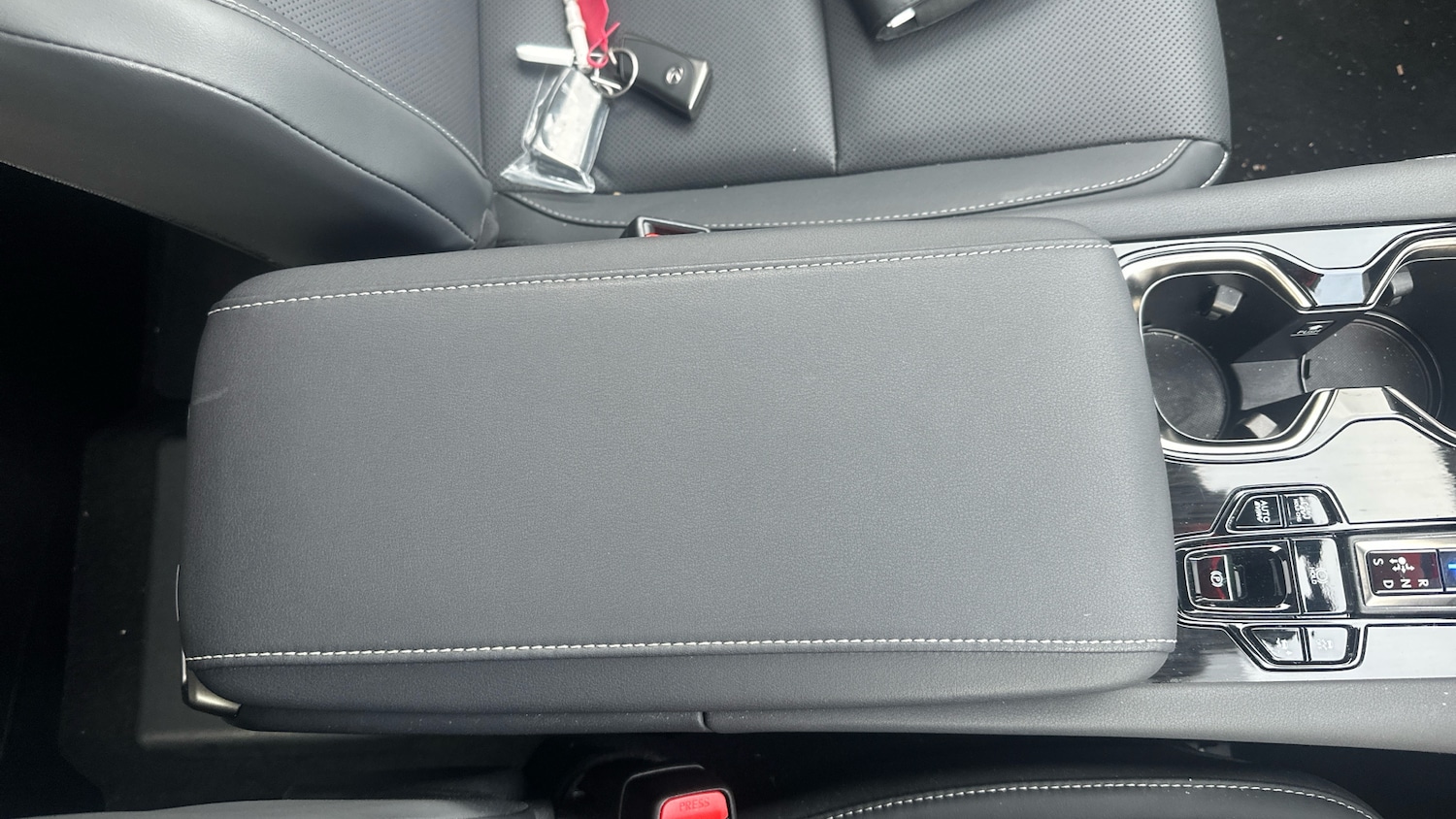 Used Lexus RX 2023 for sale - 76640784: Photo 38