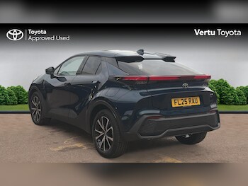 Used Toyota C-HR 2025 for sale - 78331813: Photo