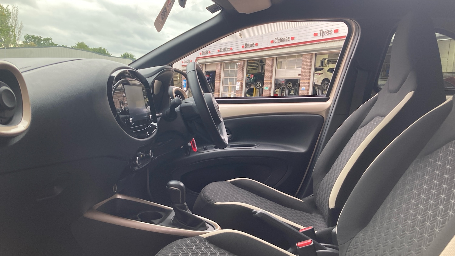 Used Toyota Aygo X 2023 for sale - 76079629: Photo 10